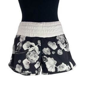 Inky floral print running short 3” waist band tracker short II 2 way stretch